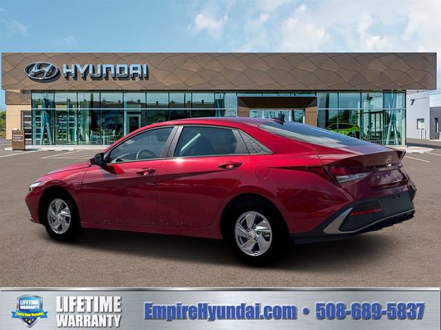 New 2026 Hyundai Elantra SE image 4
