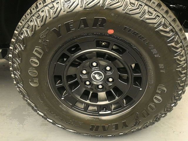 New 2026 Ford Bronco Badlands image 9