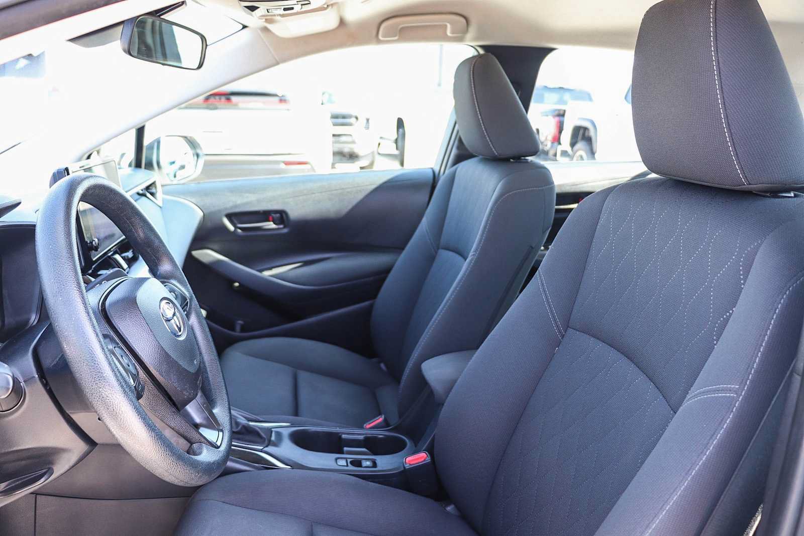 Used 2024 Toyota Corolla LE FWD image 17