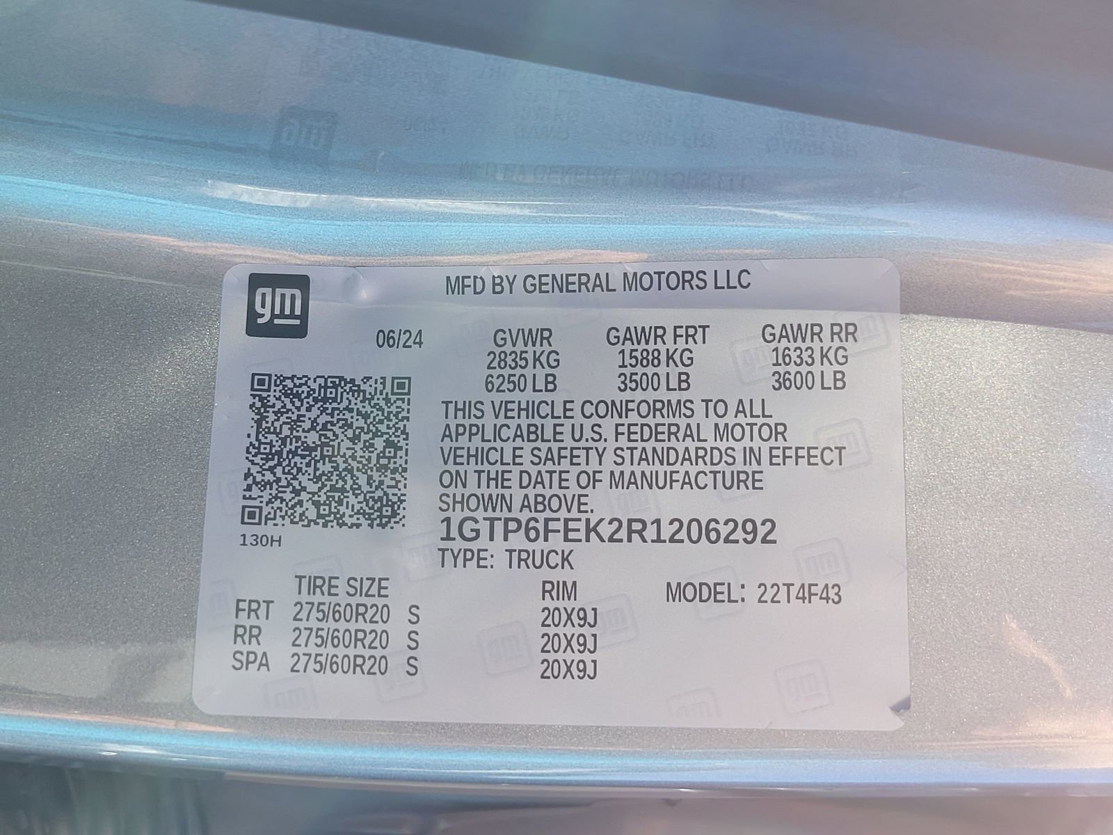 Used 2024 GMC Canyon Denali image 15