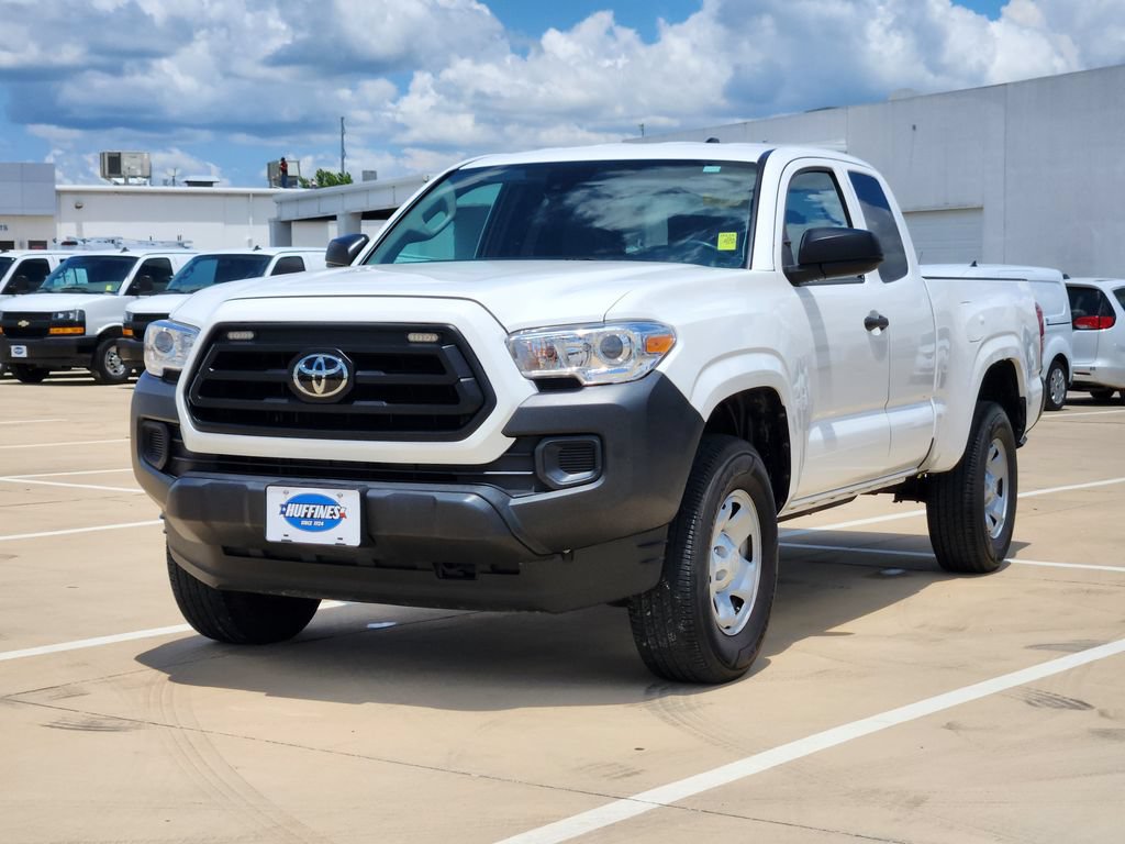 Used 2022 Toyota Tacoma SR RWD image 3