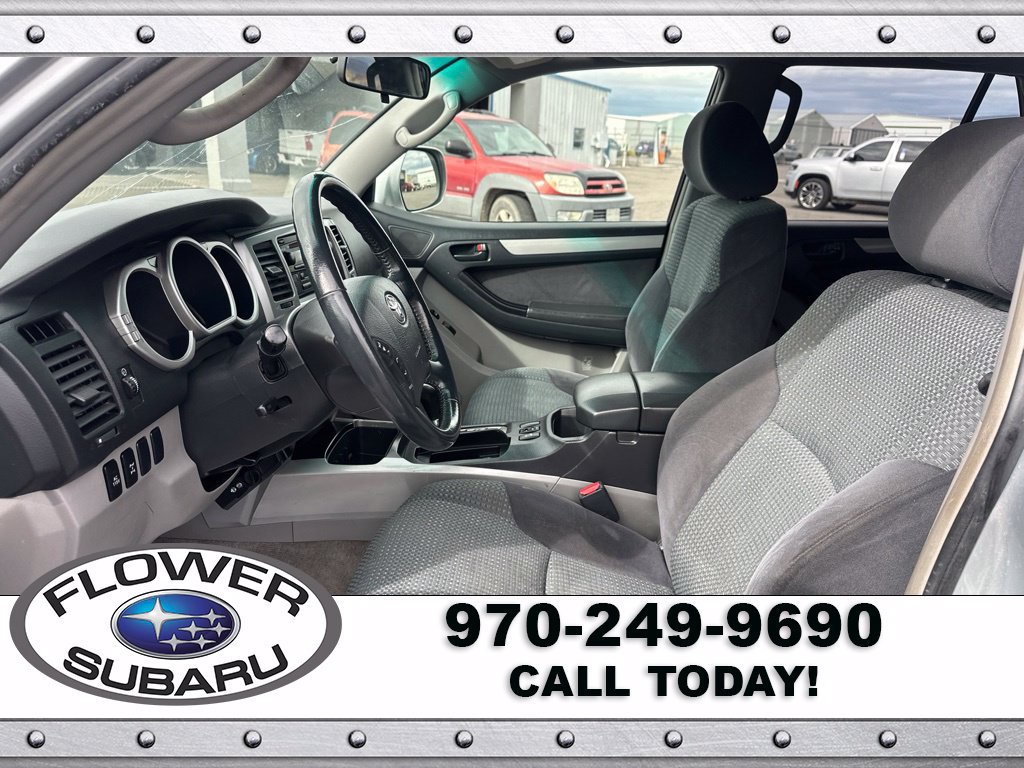 Used 2005 Toyota 4Runner Sport AWD/4WD image 23