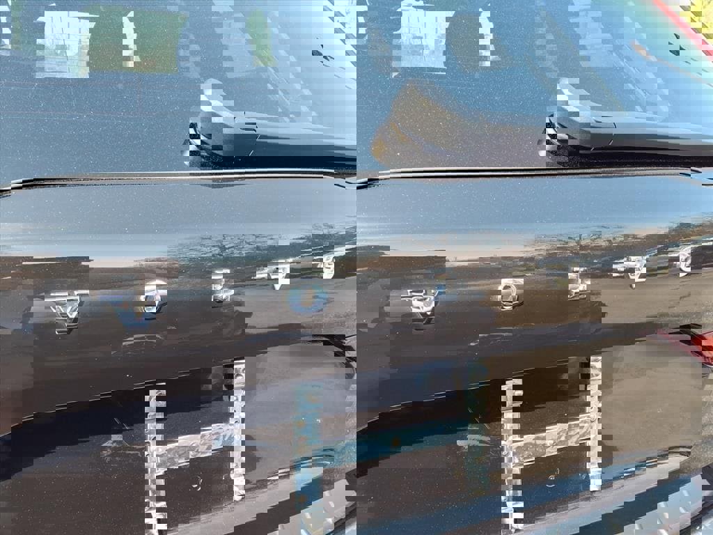 New 2026 Volvo XC60 B5 Plus w/ Protection Package Premier image 5