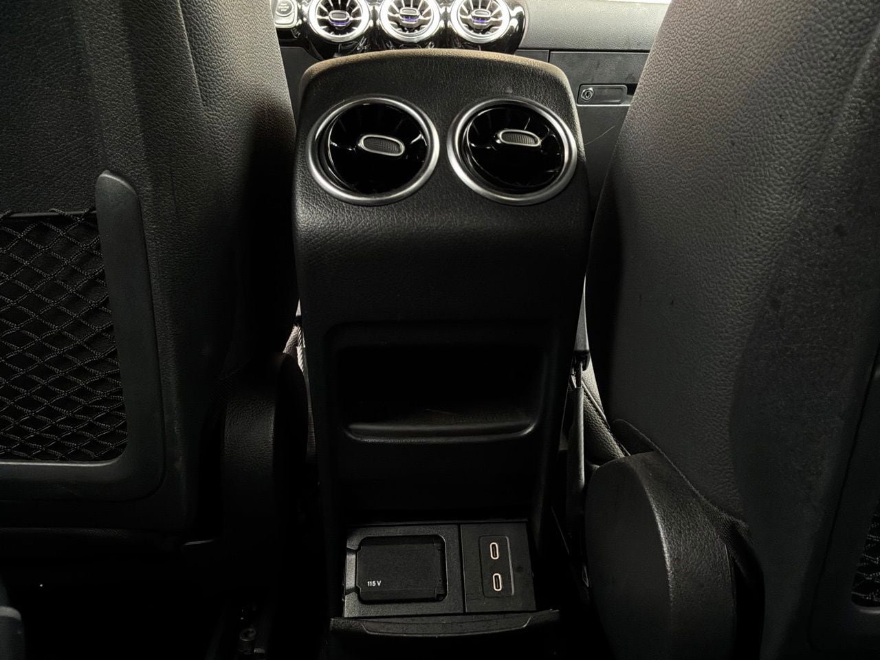 Used 2025 Mercedes-Benz GLA 250 image 14