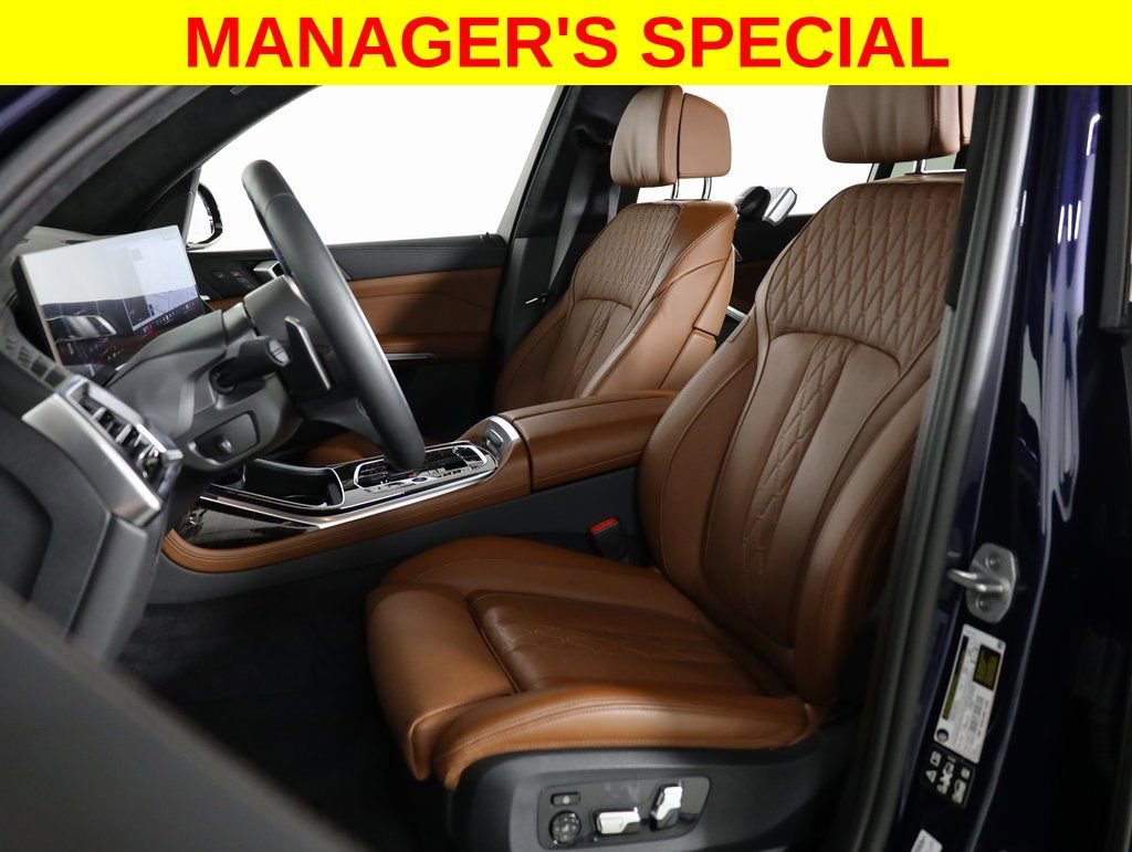 Used 2026 BMW X7 M60i image 35