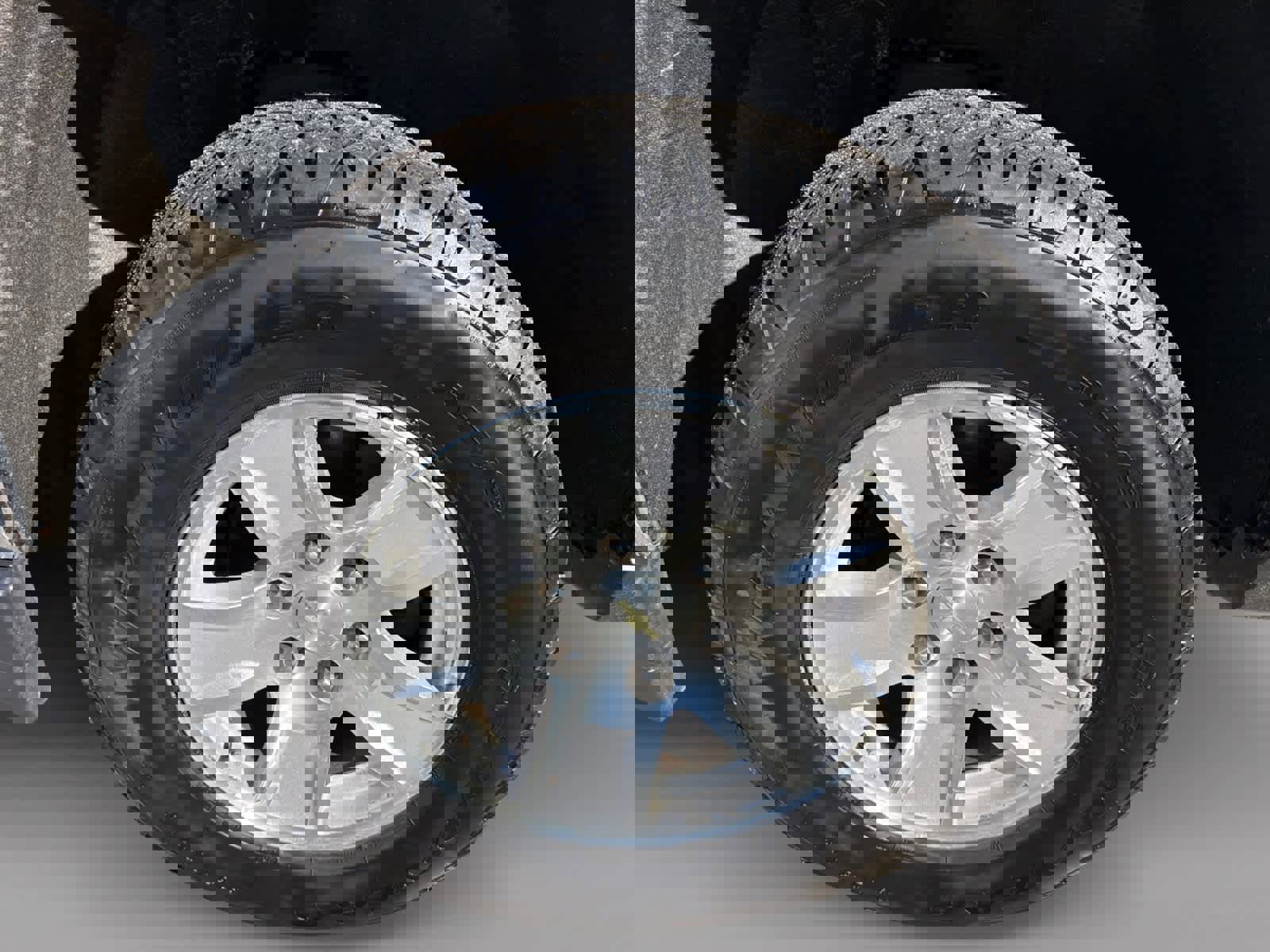 Used 2018 Chevrolet Silverado 1500 LT w/ All Star Edition image 19