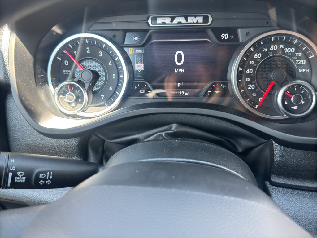 New 2026 RAM 1500 Express AWD/4WD image 14