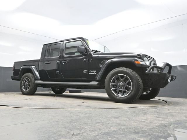 Used 2020 Jeep Gladiator Overland w/ LED Lighting Group image 32
