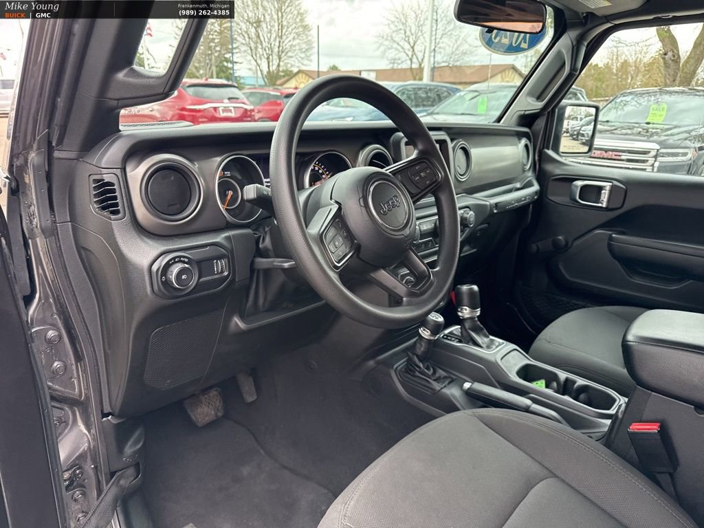 Used 2023 Jeep Wrangler Sport image 14