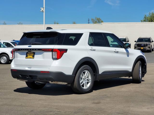 New 2026 Ford Explorer Active image 4