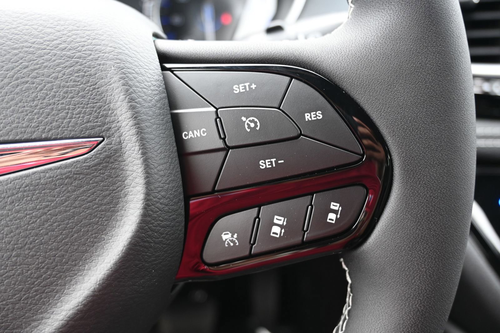 New 2026 Chrysler Pacifica Limited image 11