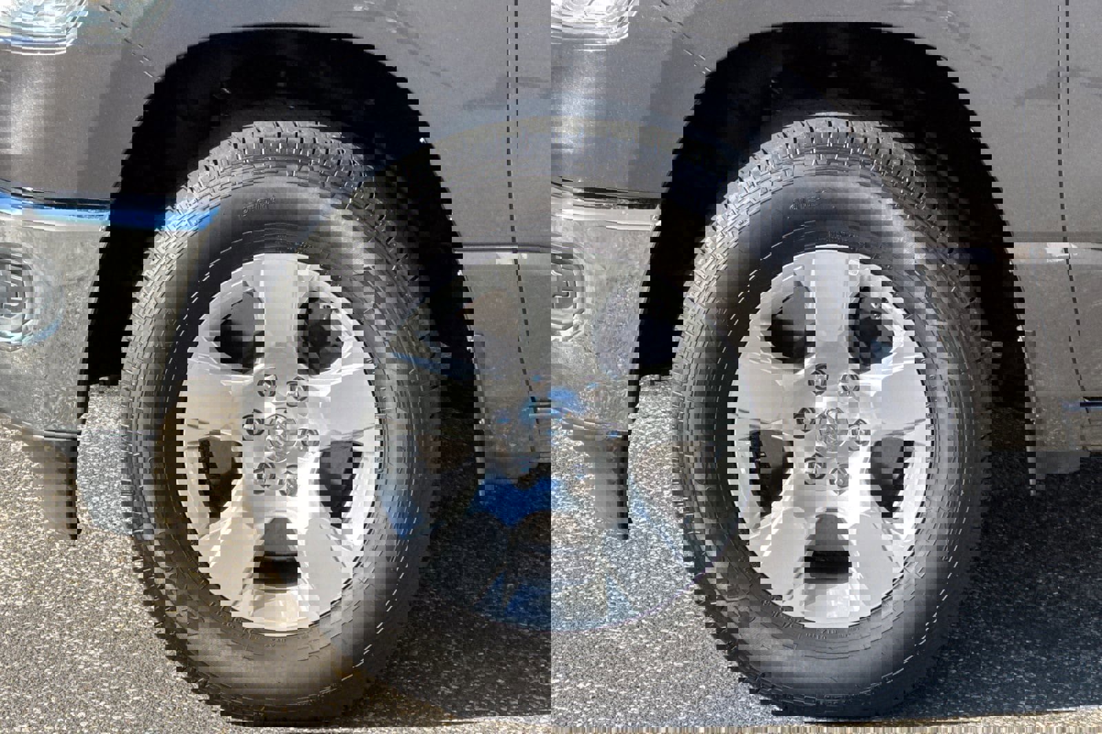 Used 2021 RAM 1500 Big Horn image 26