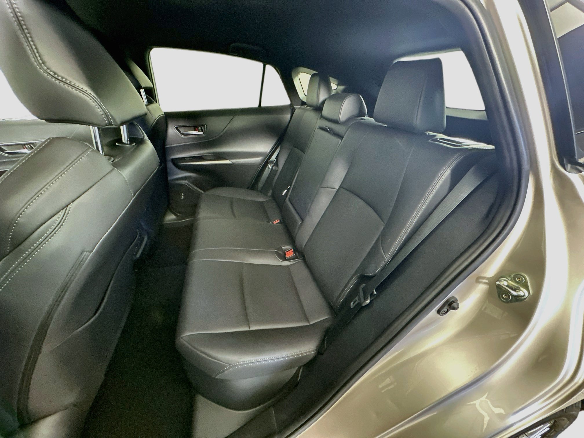 Used 2024 Toyota Venza XLE AWD/4WD image 28