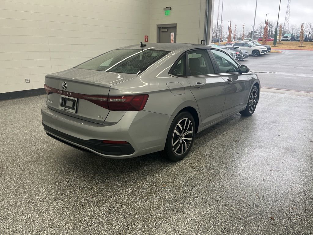 New 2026 Volkswagen Jetta SE image 5