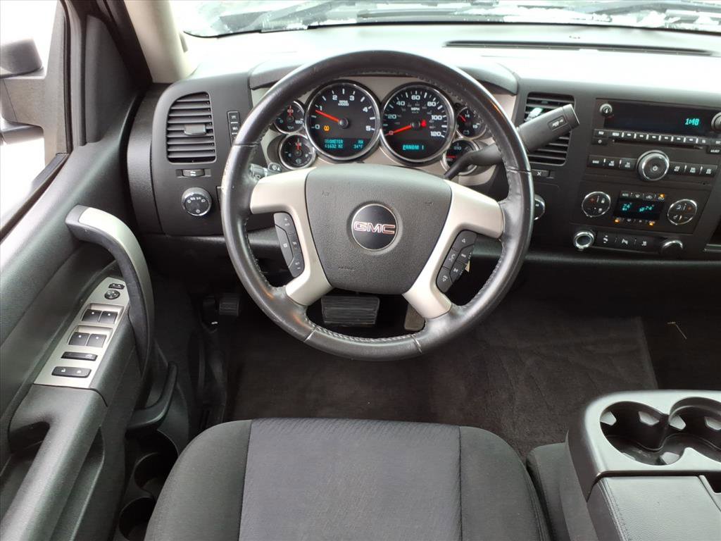 Used 2010 GMC Sierra 2500 SLE w/ SLE Preferred Package AWD/4WD image 6