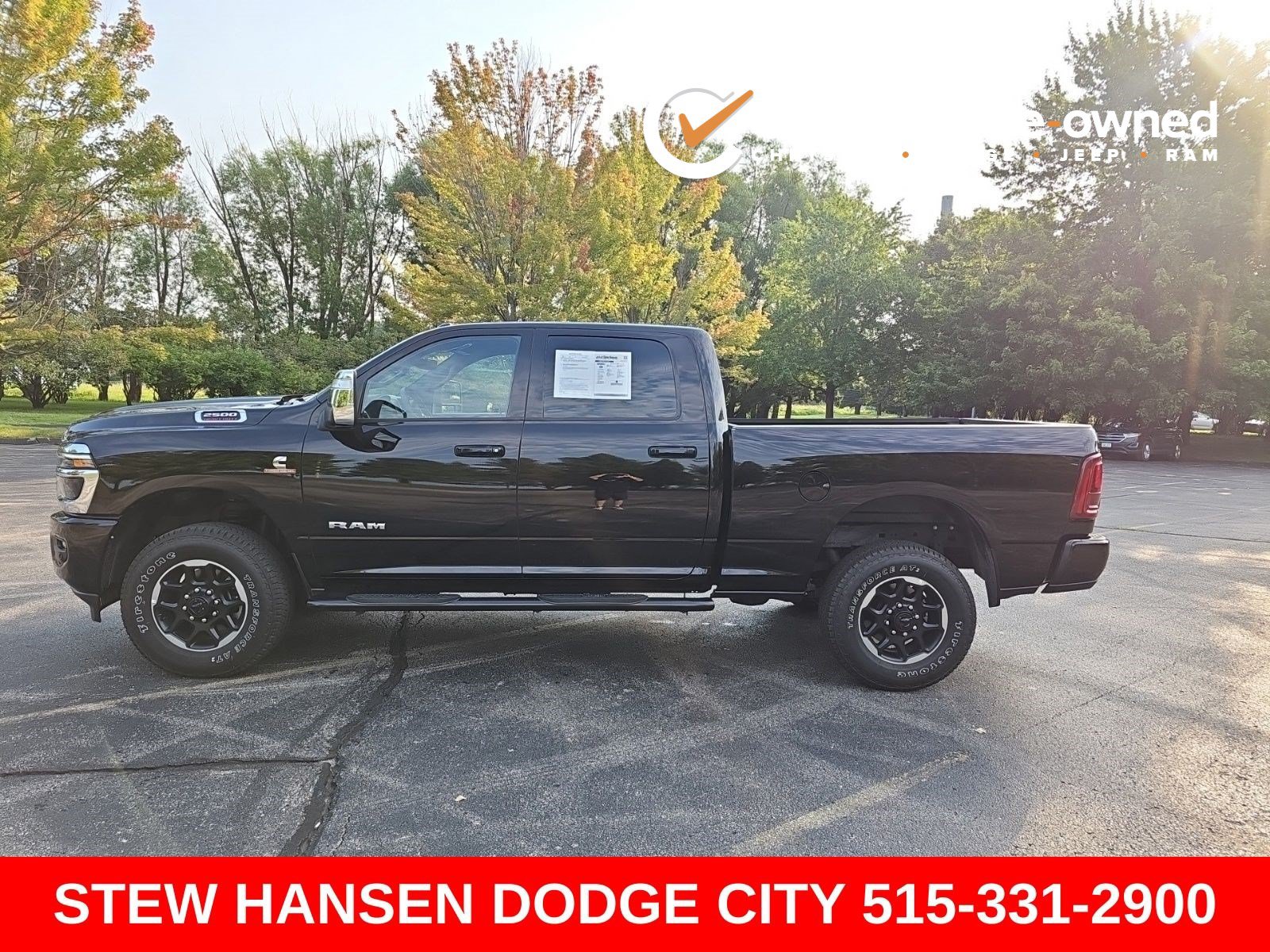 Used 2025 RAM 2500 Laramie AWD/4WD image 1