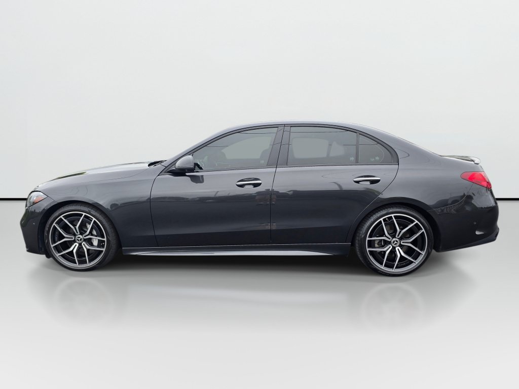 Used 2023 Mercedes-Benz C 300 4MATIC Sedan image 3