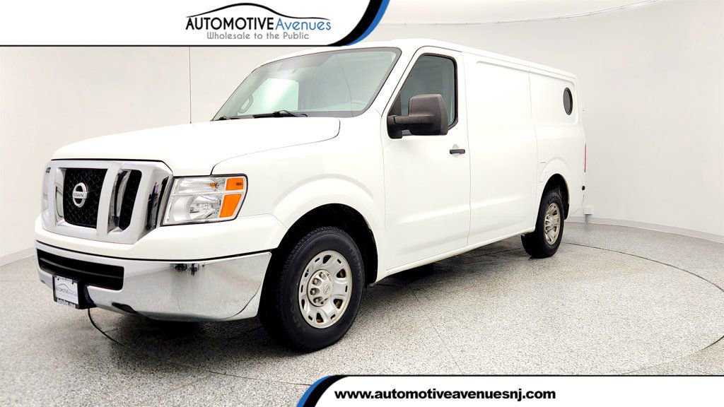 Used 2013 Nissan NV 2500 SV w/ Side Curtain Airbag Pkg image 1