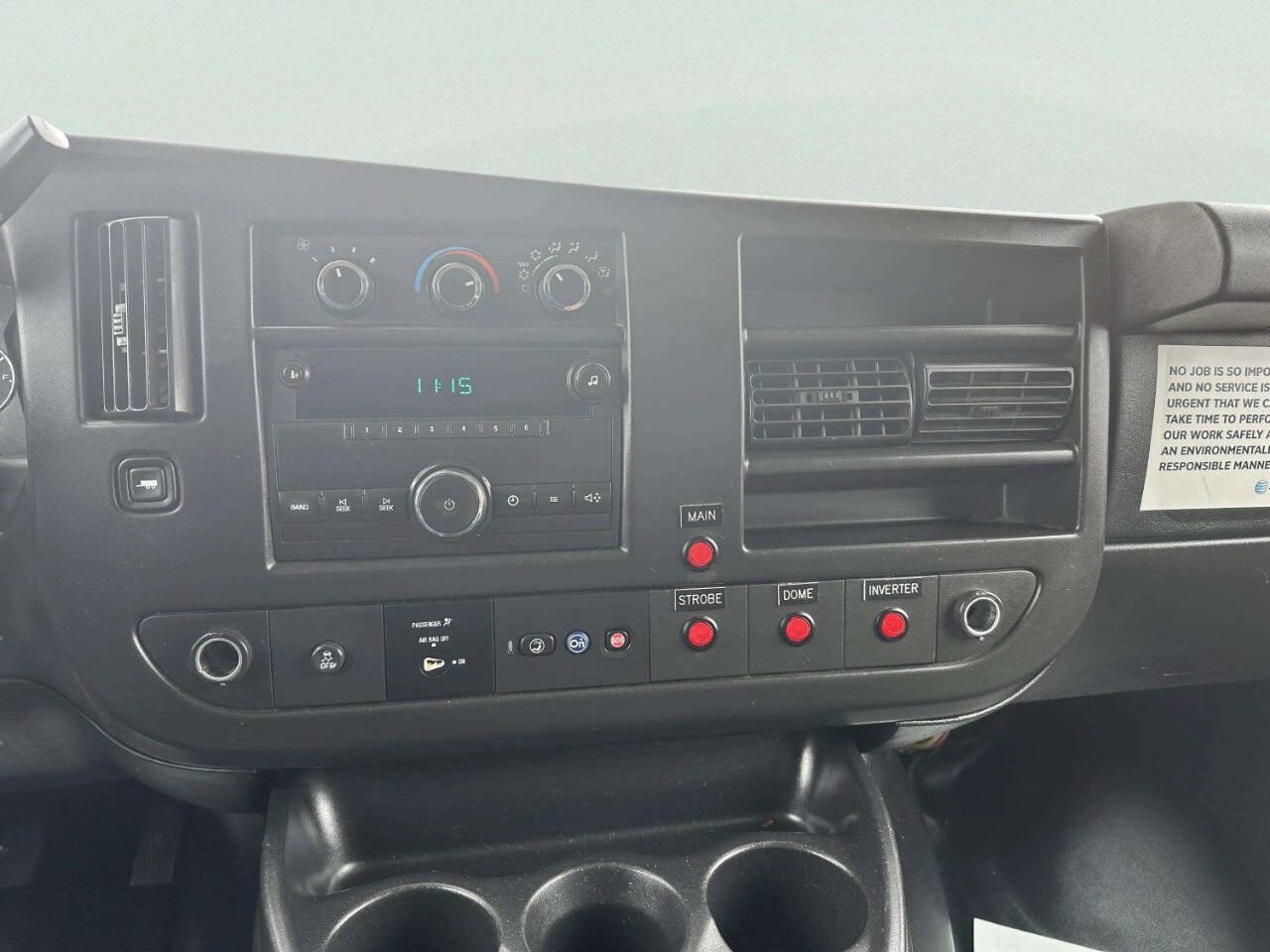 Used 2014 Chevrolet Express 2500 RWD image 22