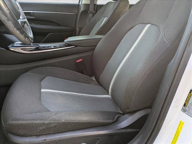 Used 2021 Hyundai Sonata SEL w/ Convenience Package FWD image 12