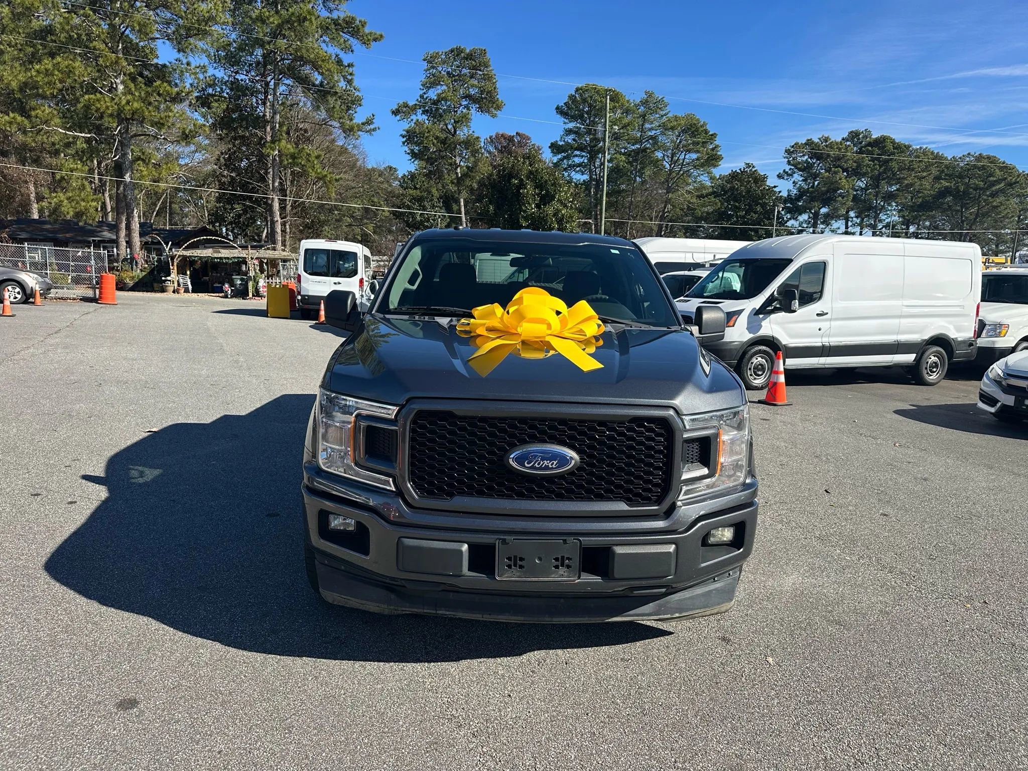 Used 2018 Ford F150 XL w/ Equipment Group 101A Mid image 3