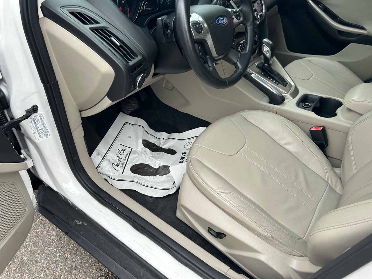 Used 2012 Ford Focus SEL image 10