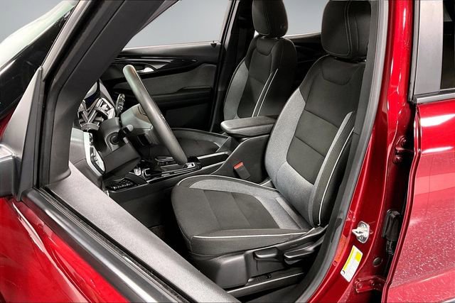 Used 2024 Chevrolet TrailBlazer LS w/ LS Convenience Package image 20