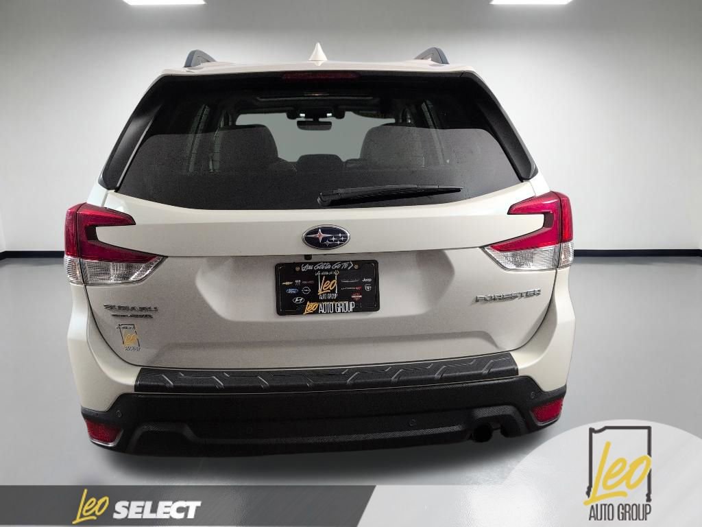 Used 2020 Subaru Forester Limited AWD/4WD image 6