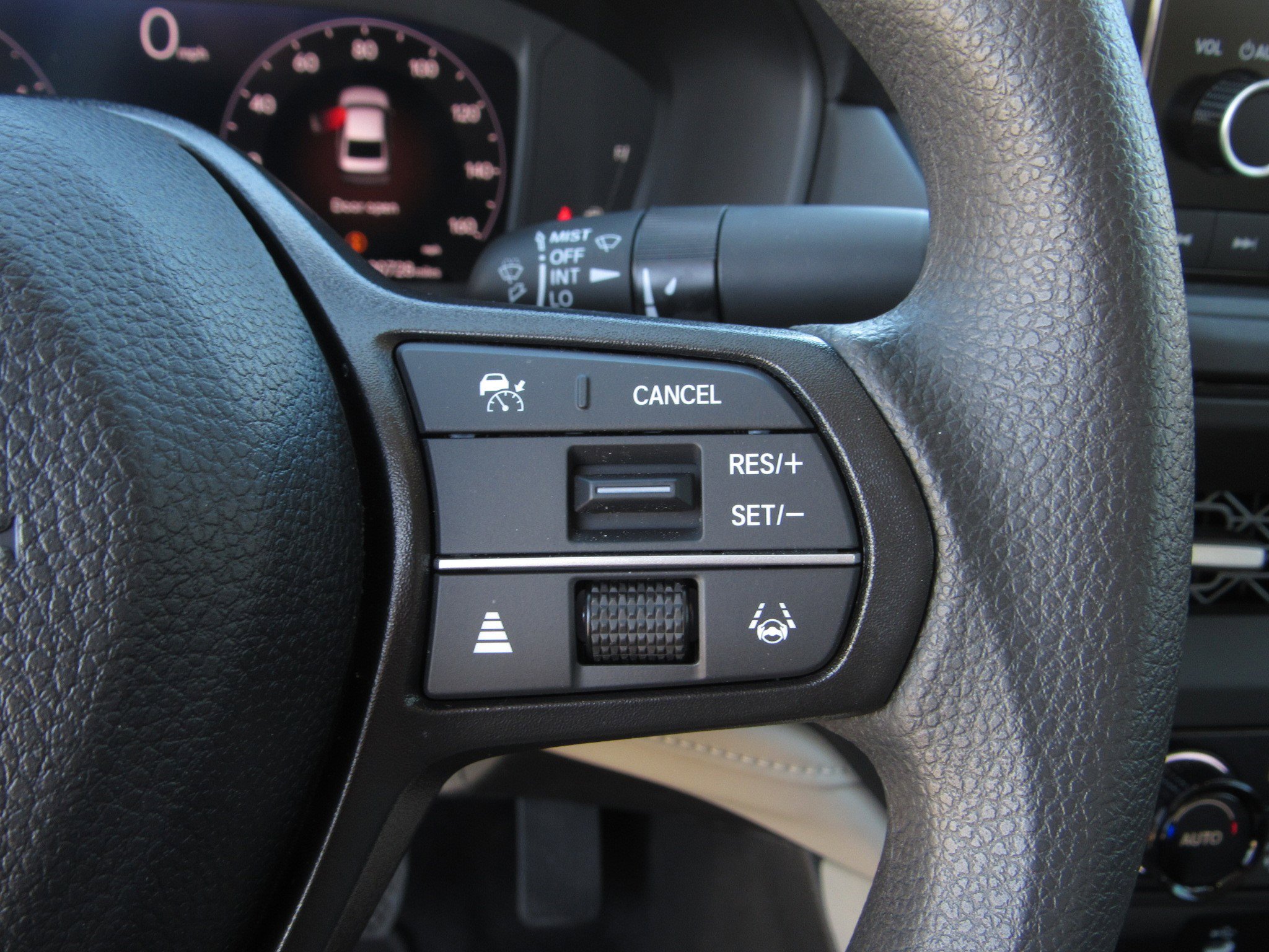 Used 2025 Honda Accord SE image 25