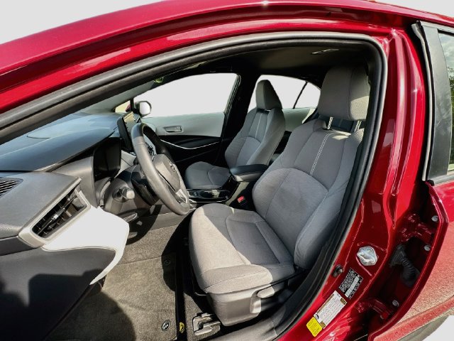 Used 2022 Toyota Corolla SE FWD image 19