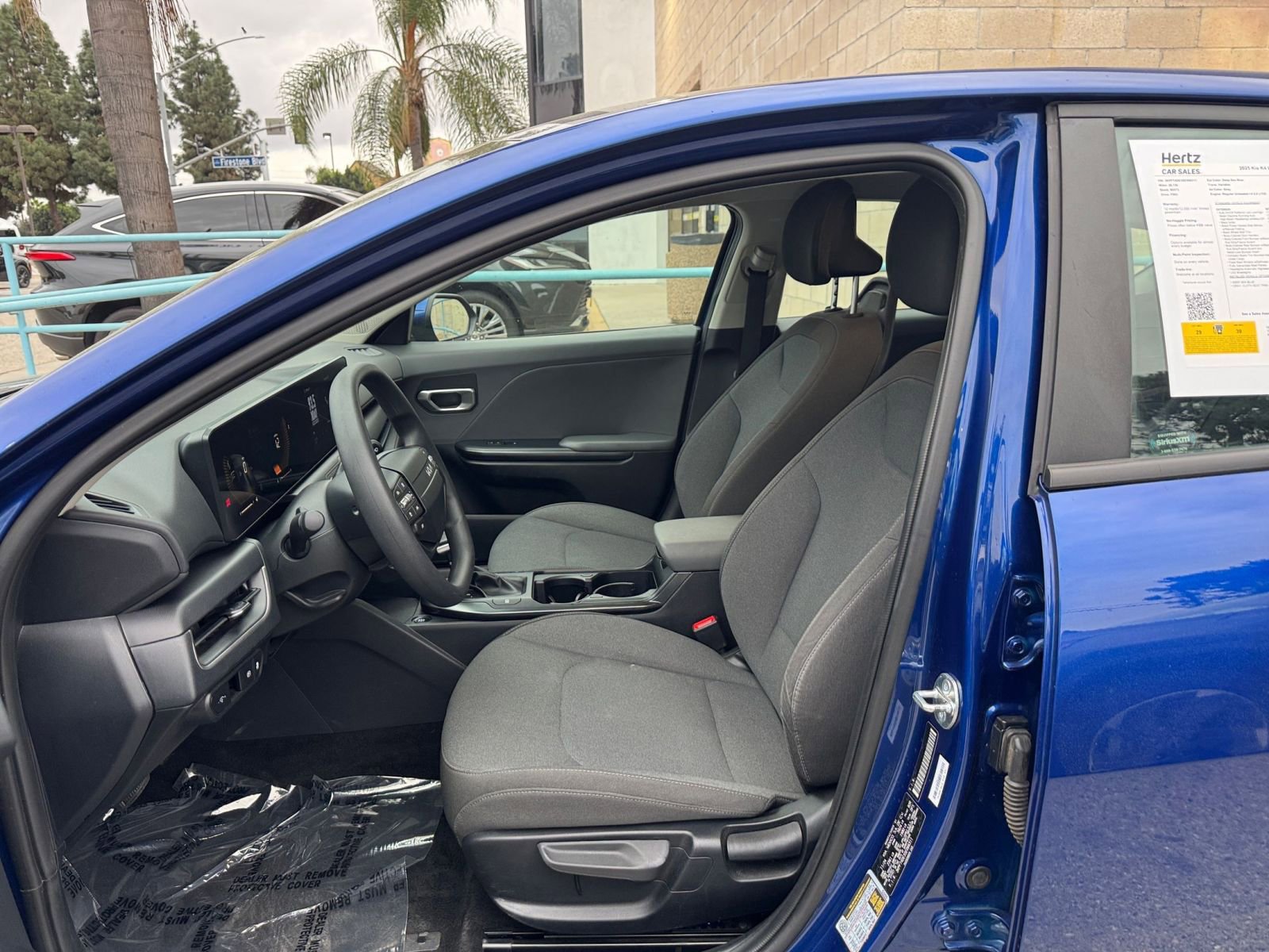 Used 2025 Kia K4 FWD image 24