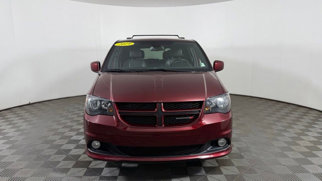 Used 2019 Dodge Grand Caravan GT FWD image 2