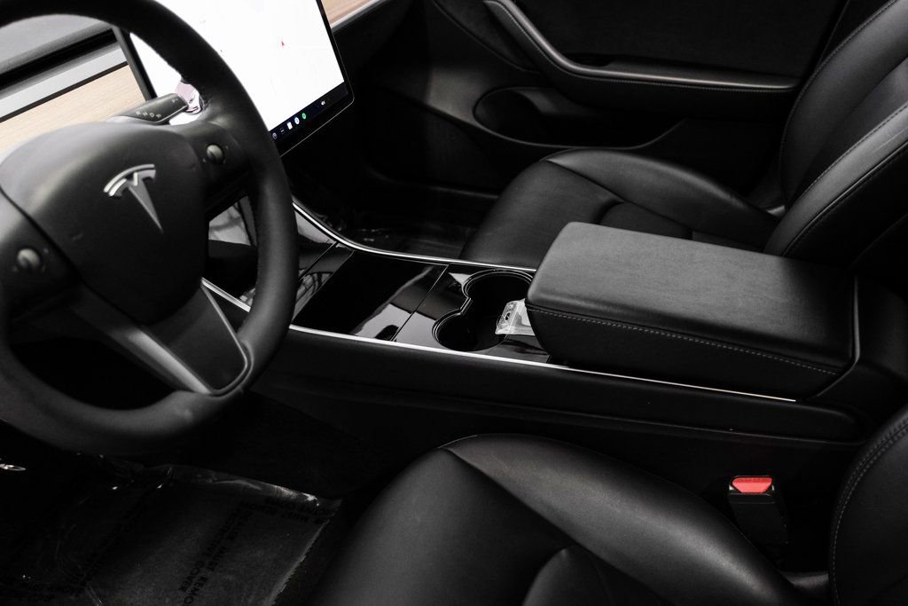 Used 2020 Tesla Model 3 Long Range image 21