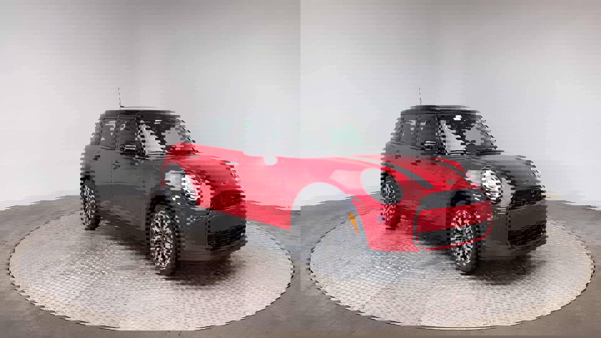 New 2026 MINI Cooper 4-Door Hardtop image 2