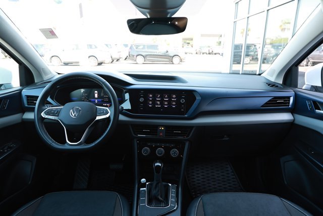 Used 2023 Volkswagen Taos SE FWD image 31