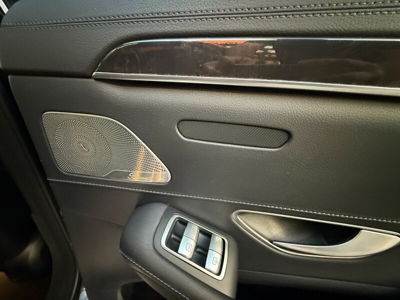 Used 2018 Mercedes-Benz S 450 Sedan image 35