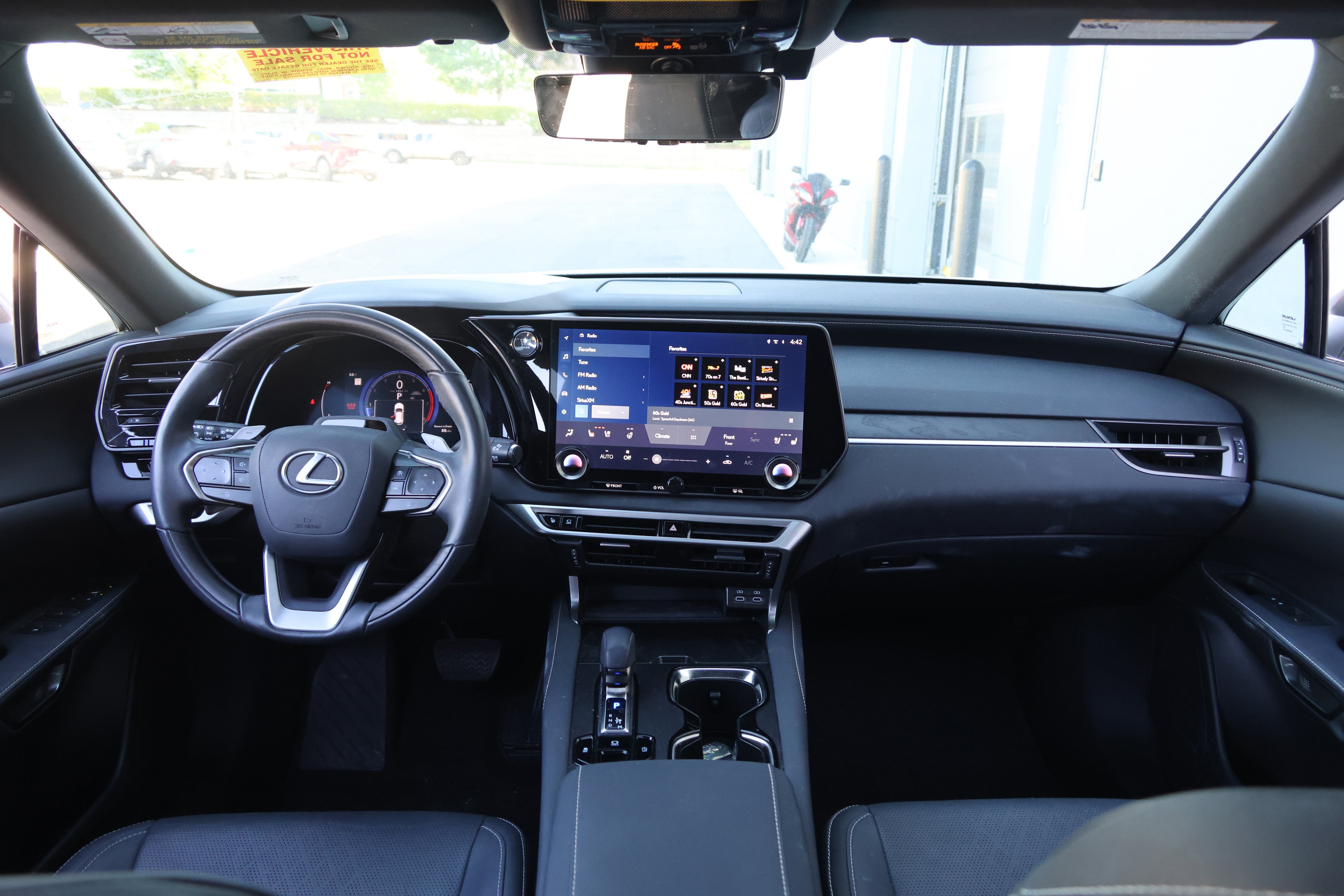 Used 2024 Lexus RX 350 Premium Plus w/ Convenience Package FWD image 16