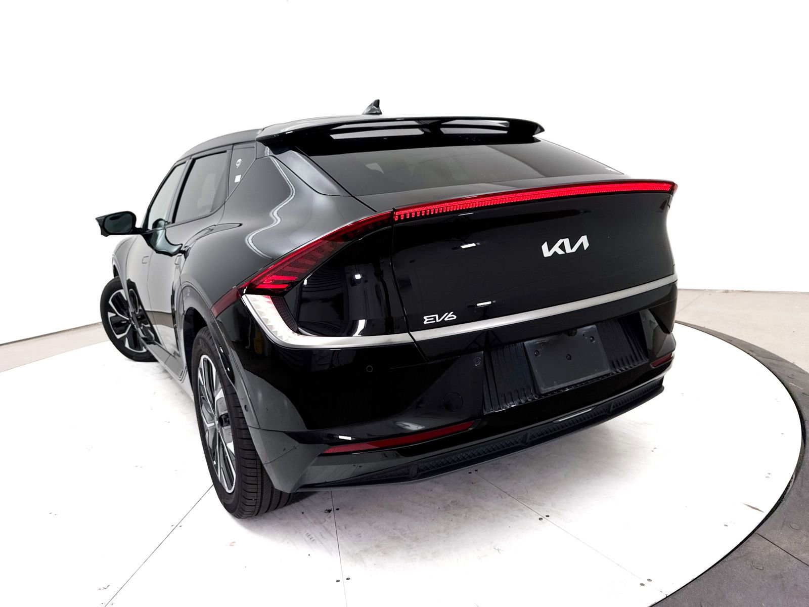 Used 2023 Kia EV6 Wind w/ Wind Technology Package RWD image 8