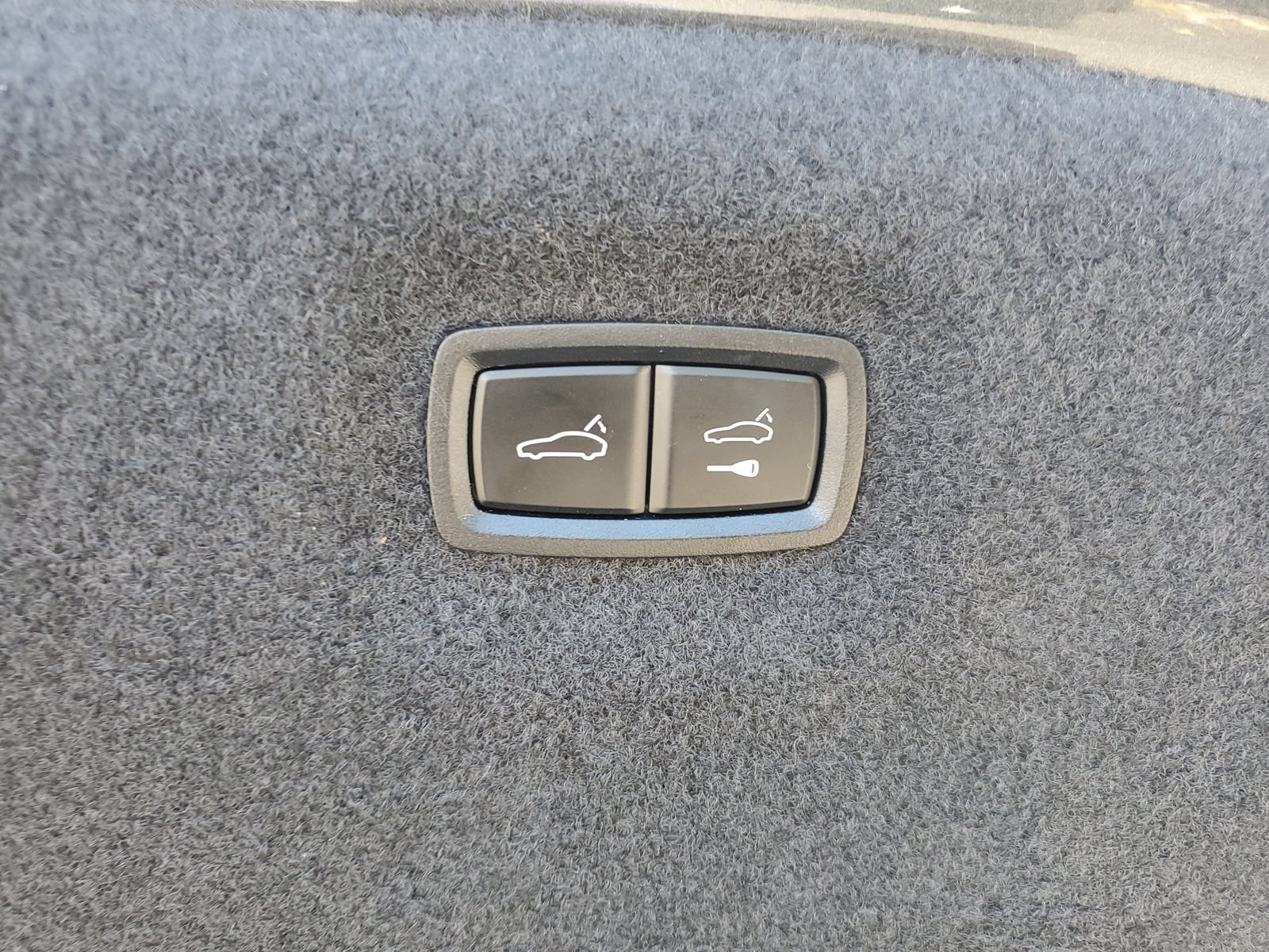 Used 2022 Audi e-tron GT Prestige w/ Prestige Package AWD/4WD image 9