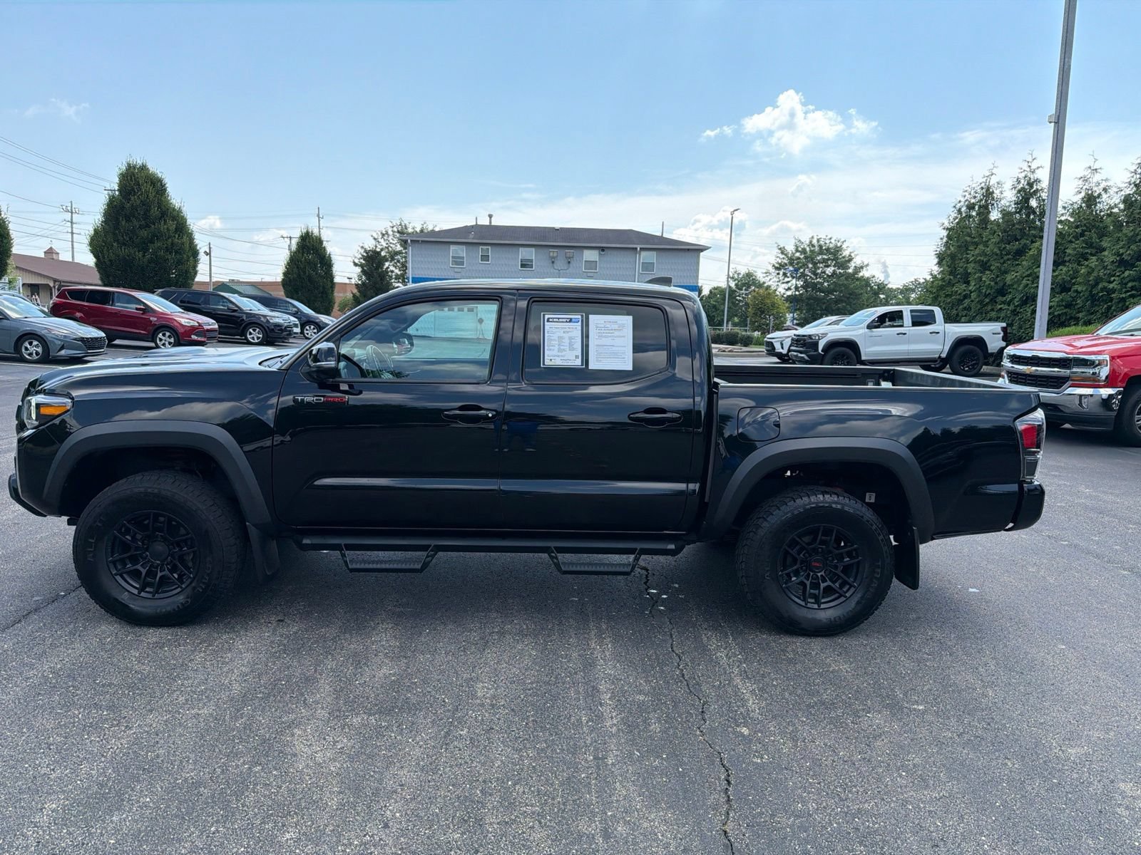 Used 2021 Toyota Tacoma TRD Pro AWD/4WD image 2