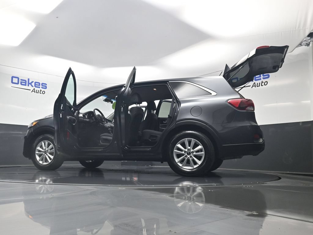 Used 2020 Kia Sorento FWD V6 image 60