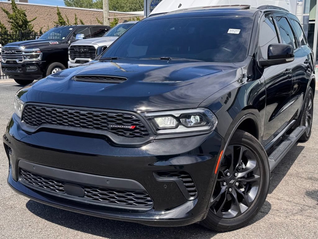 Used 2024 Dodge Durango R/T AWD/4WD image 4