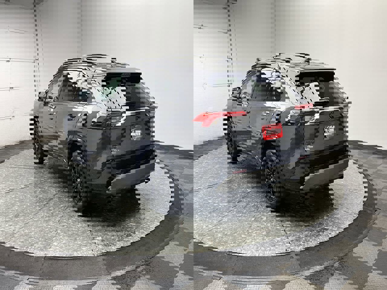 Used 2024 Toyota RAV4 XSE w/ Advanced Technology Package image 2