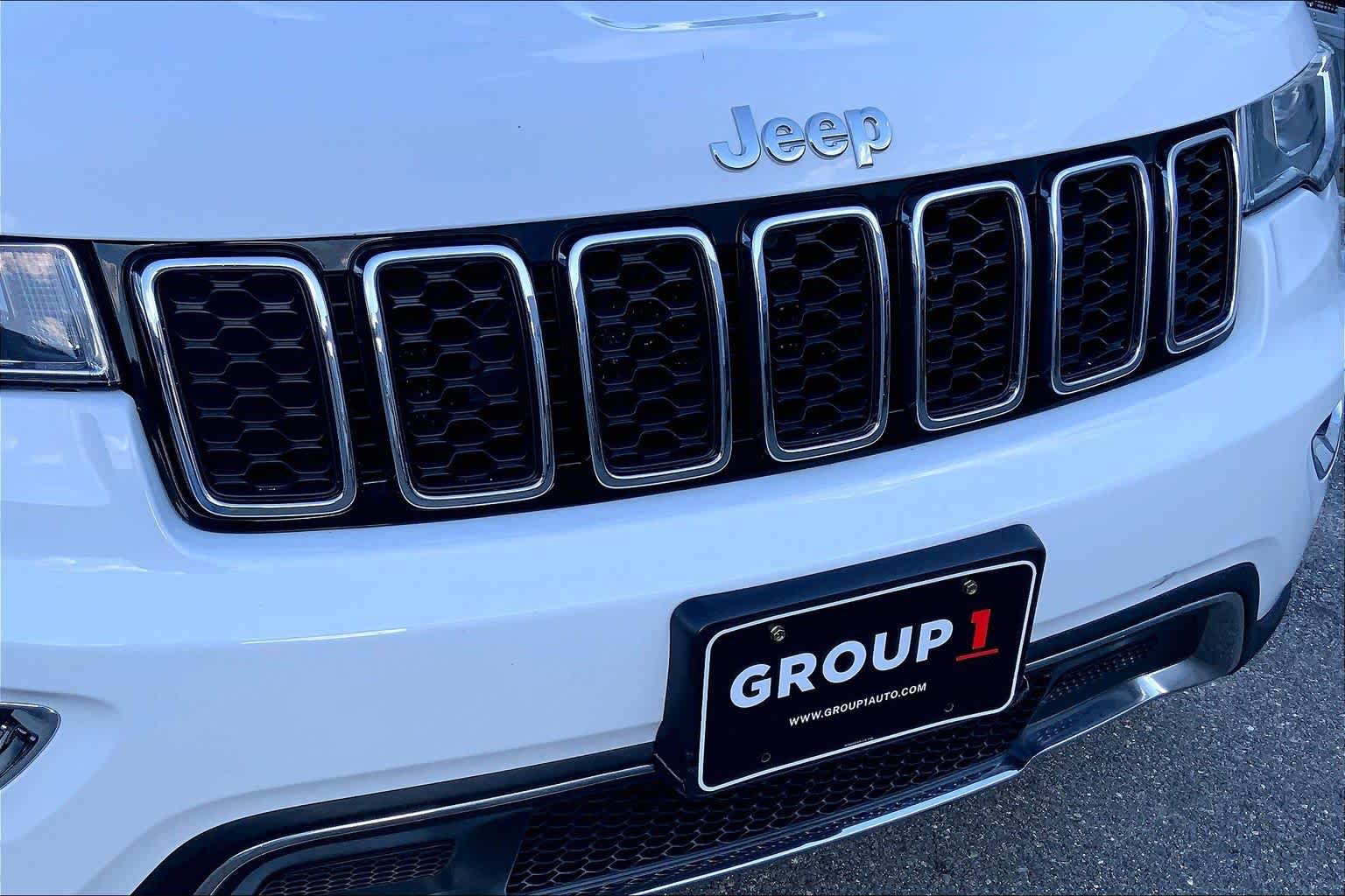 Used 2019 Jeep Grand Cherokee Limited AWD/4WD image 32
