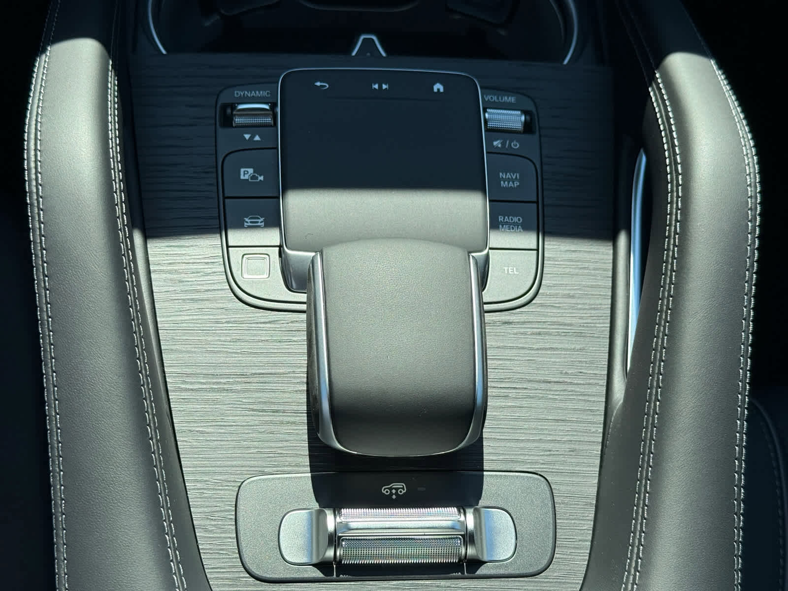 New 2026 Mercedes-Benz GLS 580 4MATIC image 21