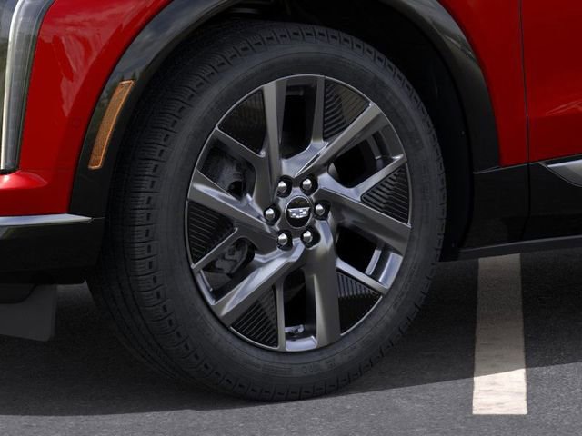 New 2025 Cadillac Optiq Luxury 1 image 9