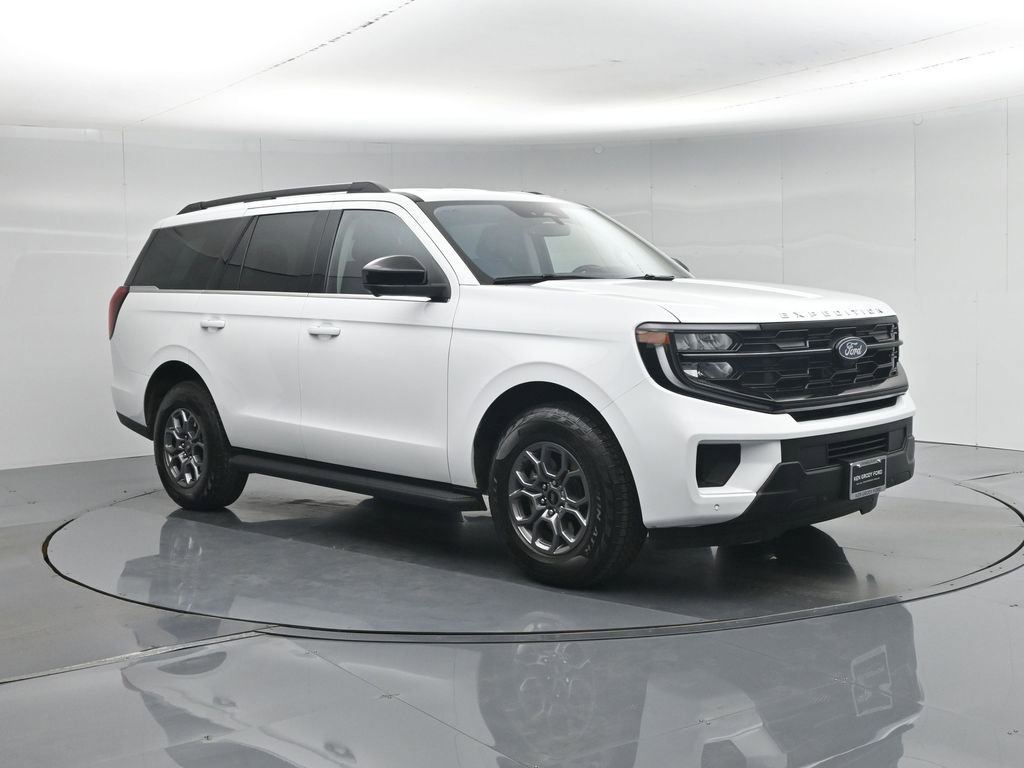 Used 2025 Ford Expedition Active AWD/4WD image 30