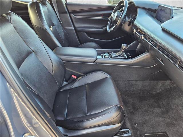 Used 2019 MAZDA MAZDA3 Hatchback w/ Premium Package image 20