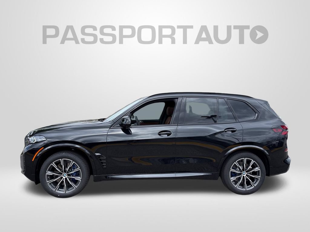 New 2026 BMW X5 xDrive40i w/ M Sport Package AWD/4WD image 2