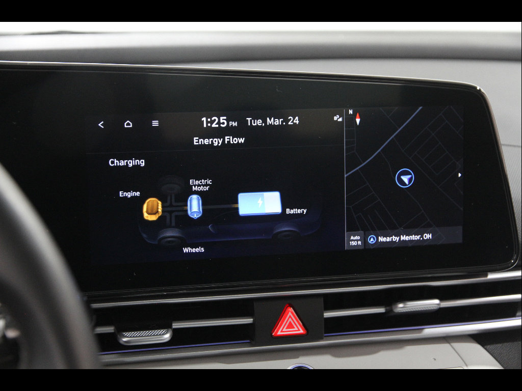 Certified 2024 Hyundai Elantra Limited image 2